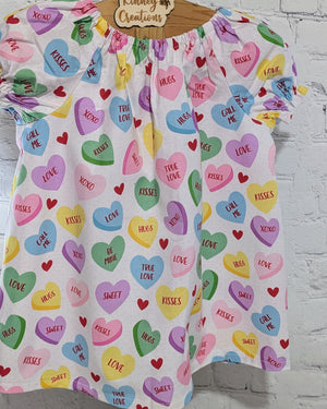 Open image in slideshow, Conversation Hearts Easy Breezy tunic top
