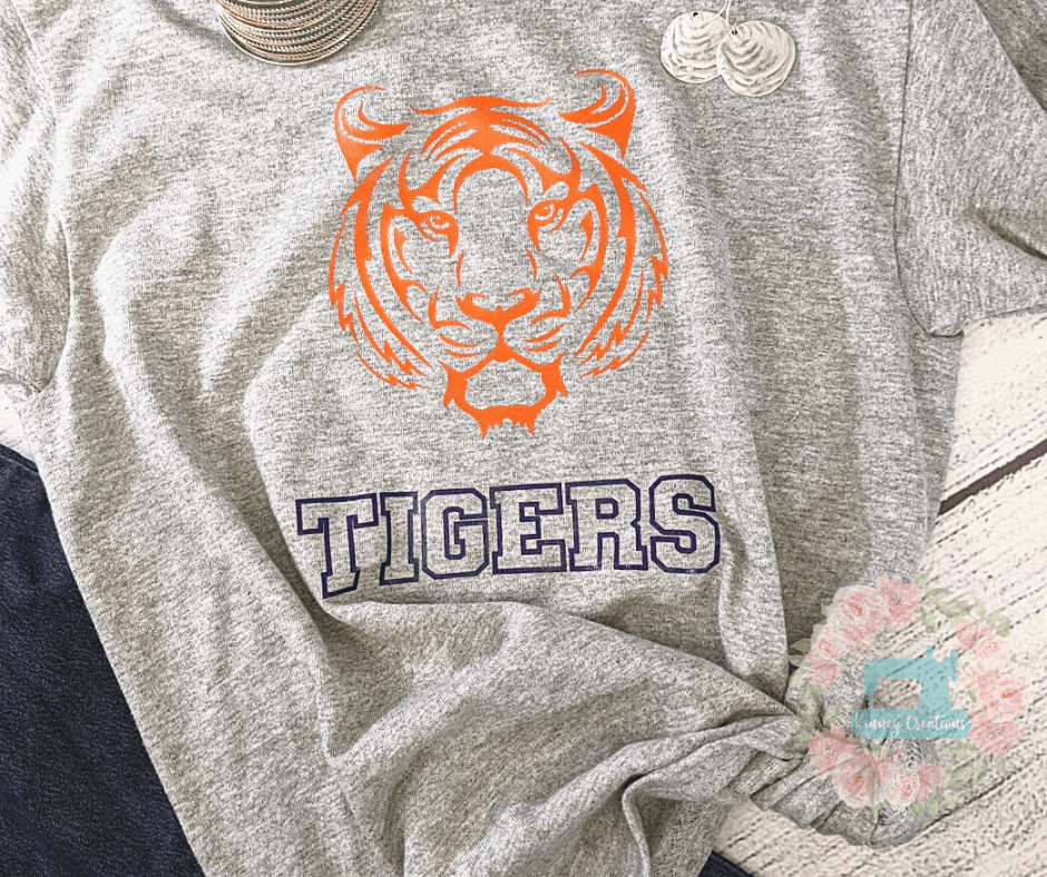 Tiger Outline Ladies Tee