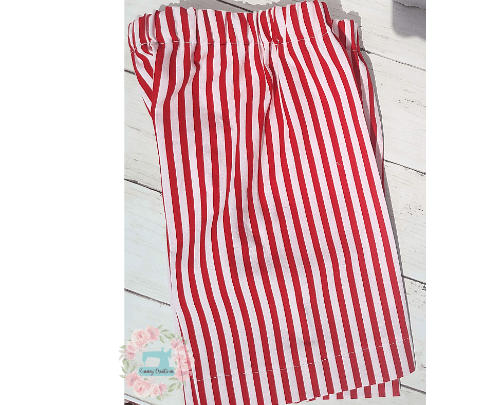 Clown striped red shorts 